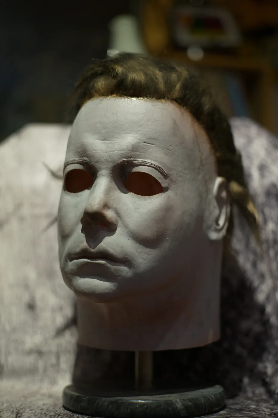 Dark Labs DL Kirk H1 Boogeyman finished mask angled portrait