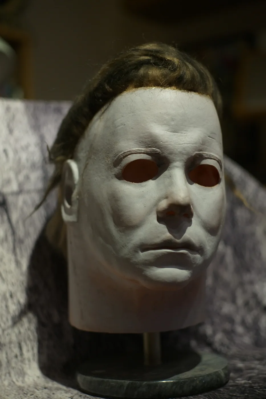 Dark Labs DL Kirk H1 Boogeyman finished mask shadowed front angle